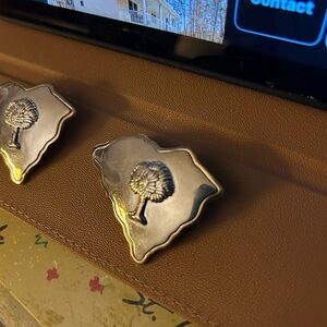 Excellent conditionMJ  Gold and Silver SC state with palm tree. Pin/ pendant